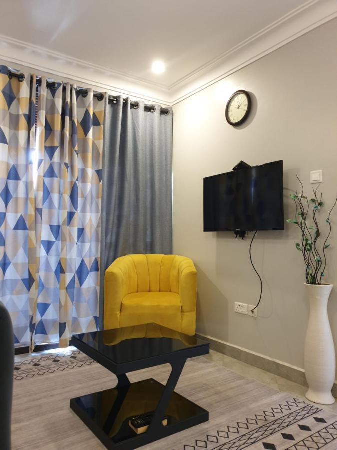 Blt Suites - Furnished Apartments 坎帕拉 外观 照片
