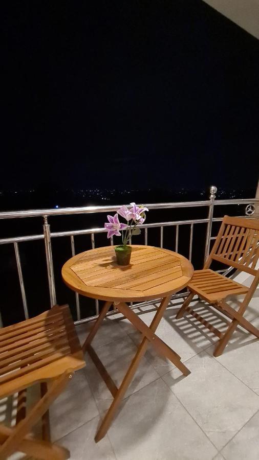 Blt Suites - Furnished Apartments 坎帕拉 外观 照片